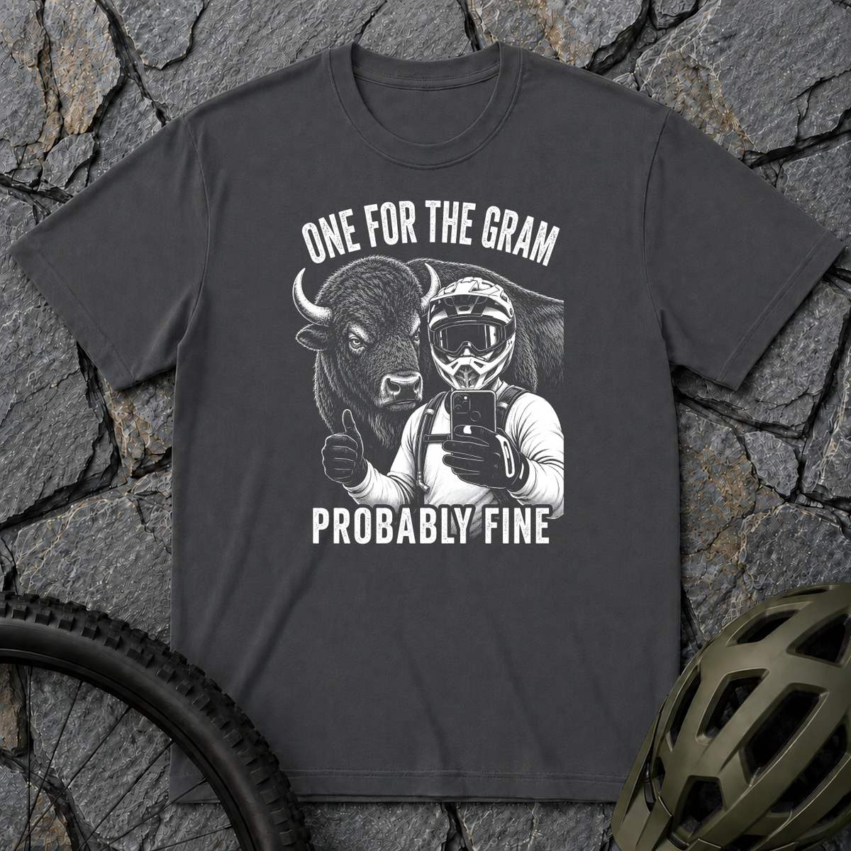 Selfie Bison T-Shirt