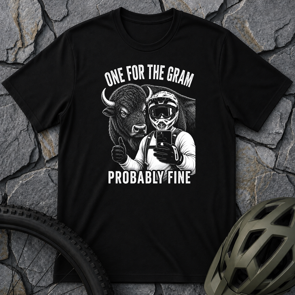 Selfie Bison T-Shirt