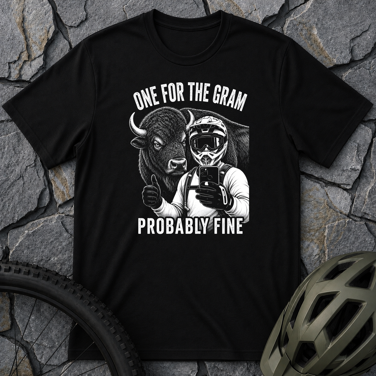 Selfie Bison T-Shirt
