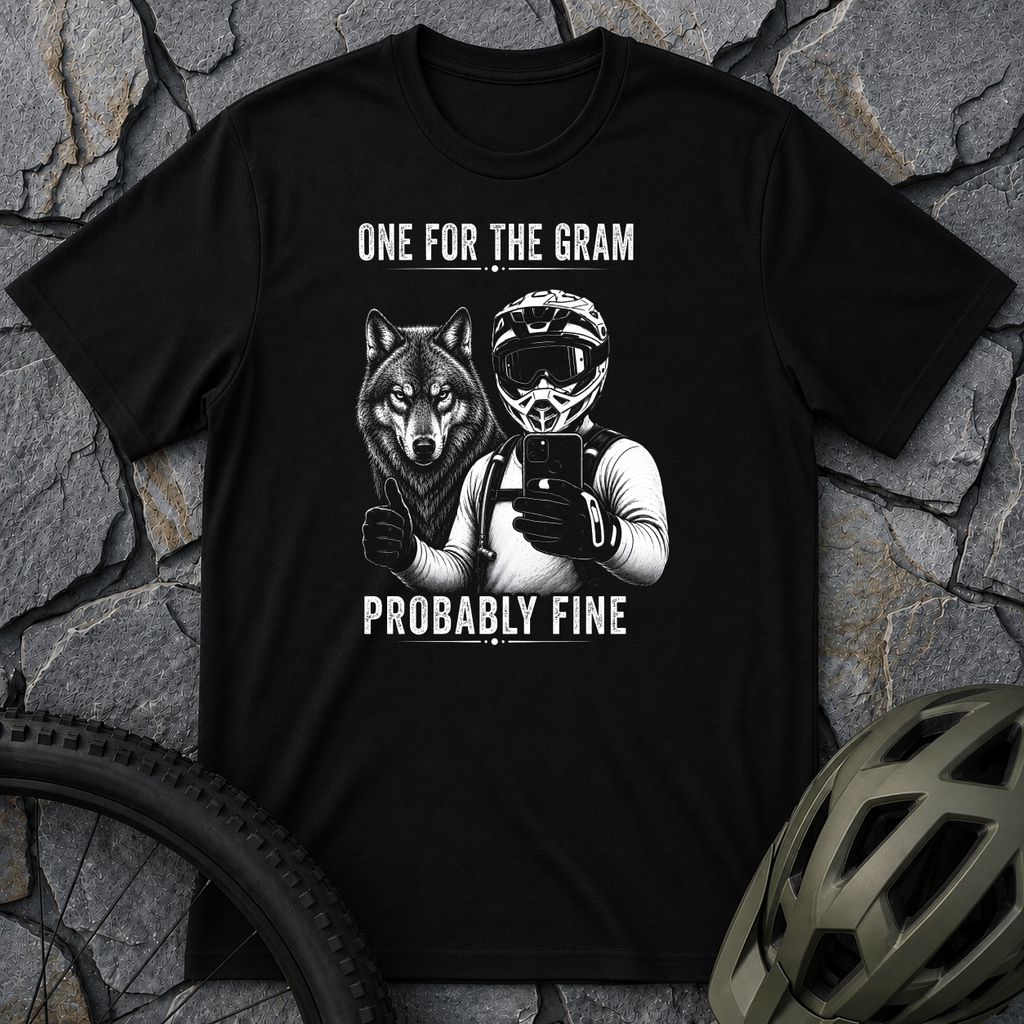 Selfie Wolf T-Shirt
